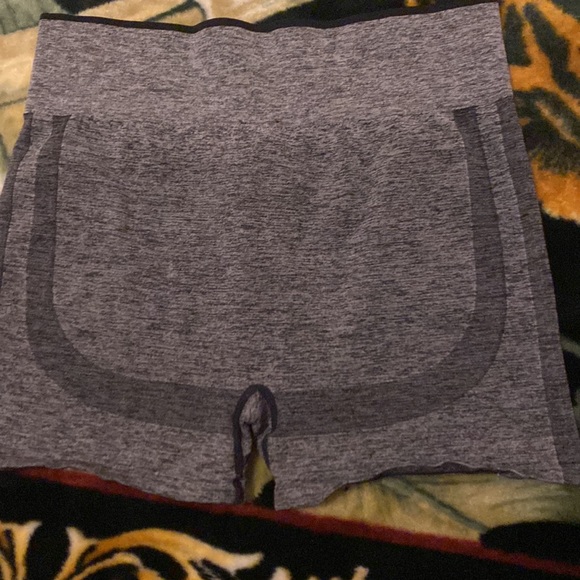 Good condition - Picture 2 of 3